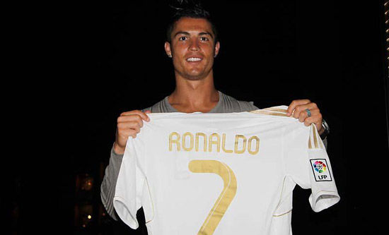 佩蒂特：巴黎球员太个人主义，和上赛季欧冠决赛判若两队（佩蒂特批巴黎：球员过分个人主义，与上季欧冠决赛判若两队）