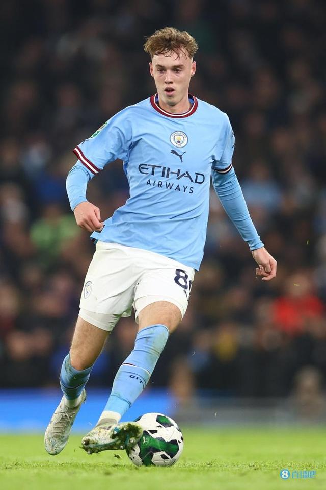 铜梁龙&广州豹角逐最后一个冲超名额，你认为谁将获得入场劵？（冲超末班车之战：铜梁龙与广州豹谁能抢到最后一张门票？）