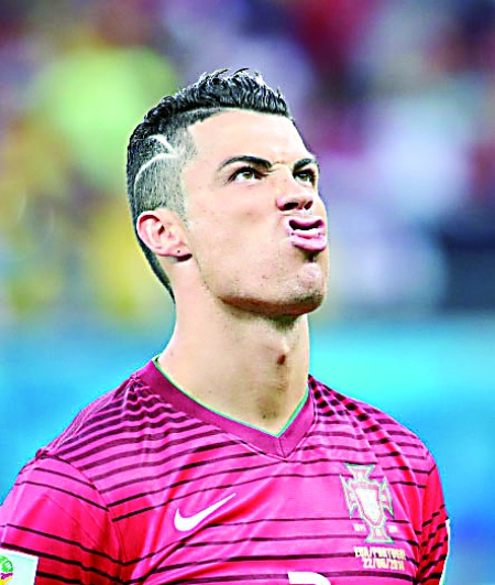 半场战报：热刺1-0哥本哈根，布伦南-约翰逊破门（半场速报：布伦南-约翰逊建功，热刺1-0暂领先哥本哈根）