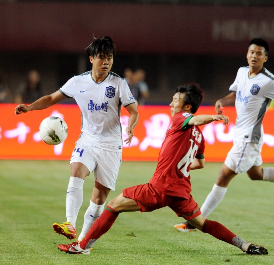 默默行善！约罗为一名癌症患者捐赠1500英镑并留言祝福（低调善举：约罗向癌症患者捐助1500英镑并送上祝福）