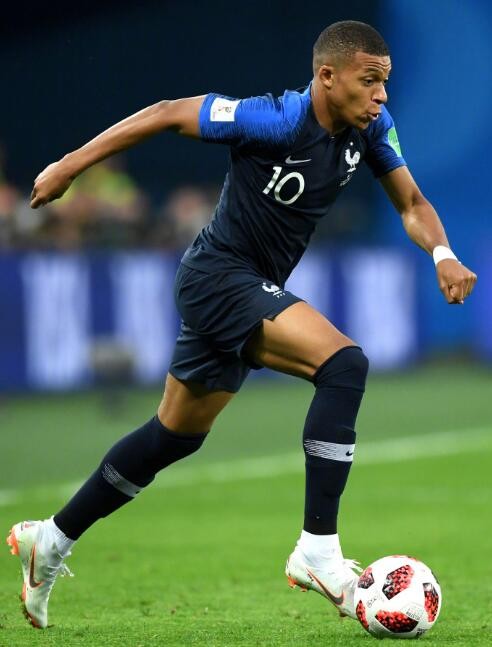 津媒：亚泰进球数比上赛季少20个，外援的各种问题遇了个遍（津媒：亚泰本季进球比上赛季少20球，外援各种问题悉数上演）