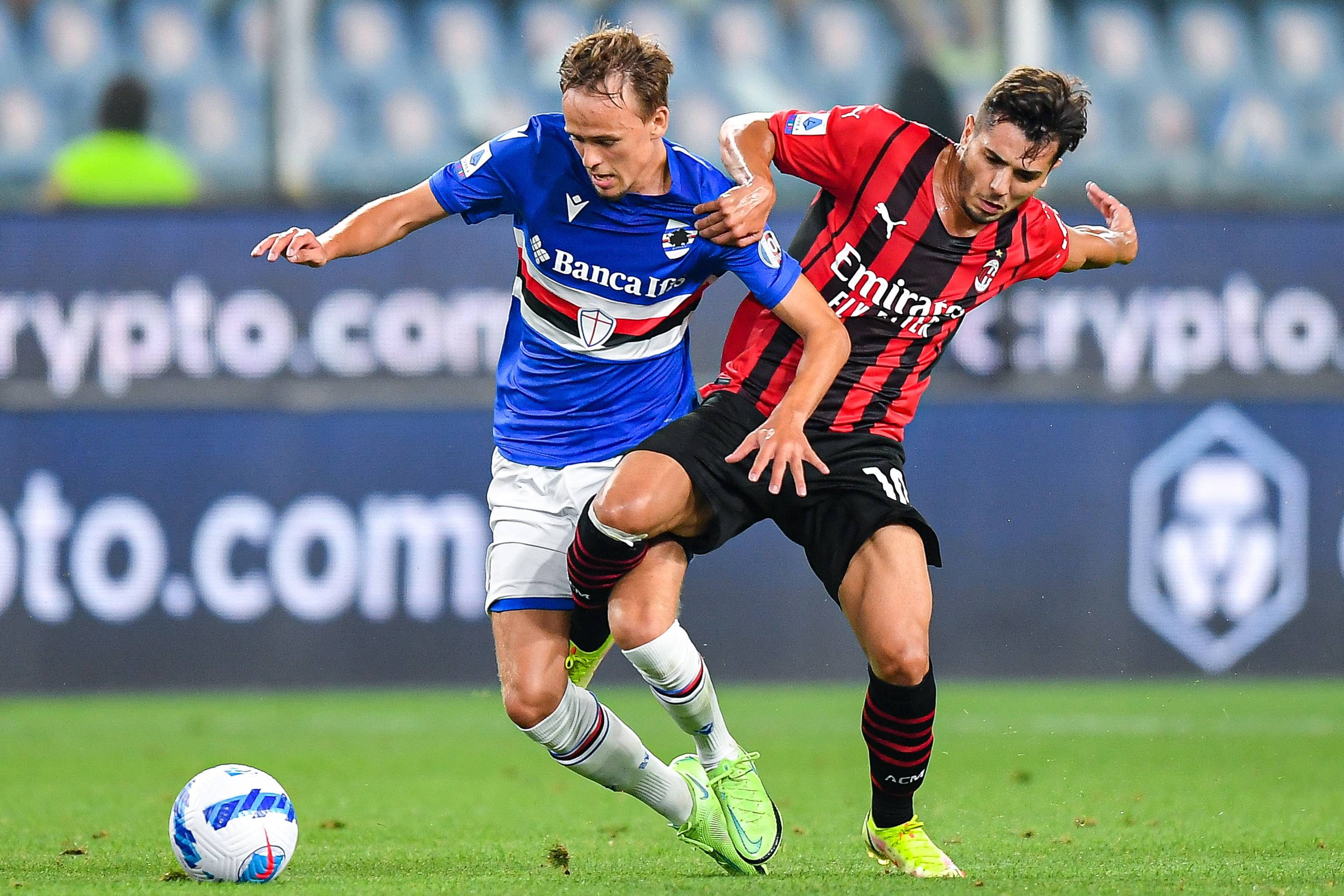 翻修球场，“连滚带爬”为的是“从从容容”（球场翻修：先“连滚带爬”，才有“从从容容”）