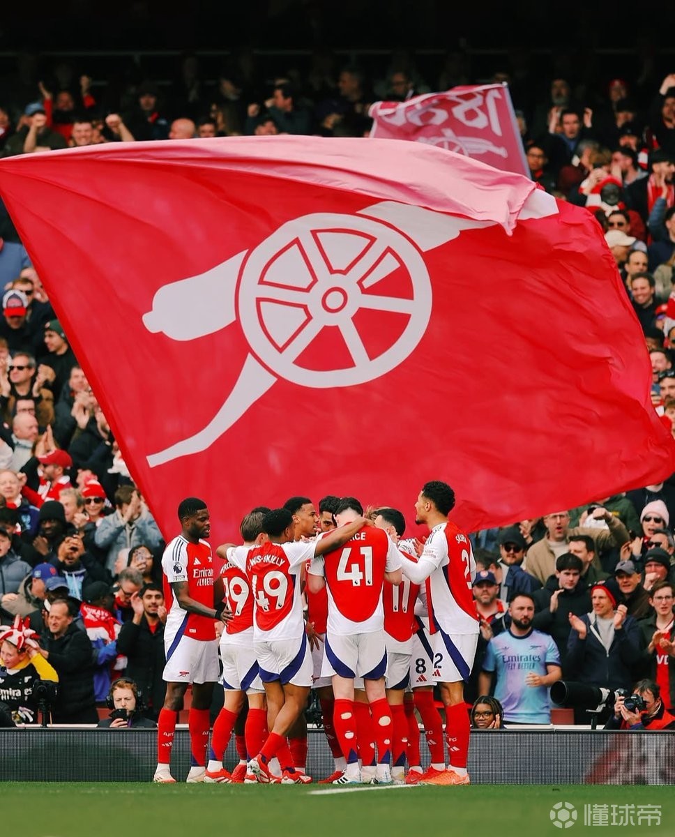 收官战梭鱼湾球市火热，大连英博小程序各价位球票均显示售罄（梭鱼湾收官战一票难求 大连英博小程序各档位已售罄）