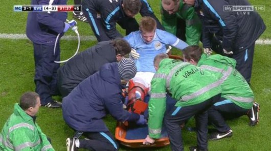 官方：利物浦传奇队明年3月将与多特传奇队踢慈善赛（官宣：利物浦与多特传奇队将于明年3月进行慈善赛）