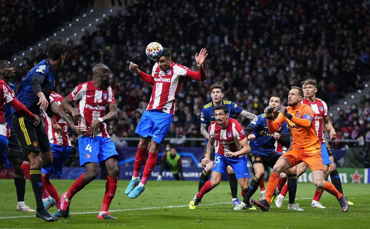 皇马西甲主场20年来首次罚下2人，19年来首次输给塞尔塔（皇马西甲主场20年首现两人染红，19年首负塞尔塔）