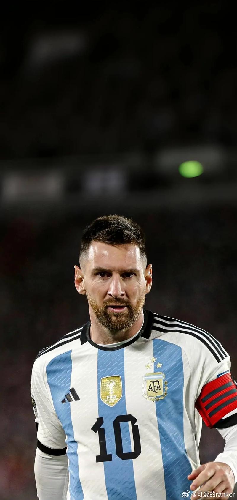 输国米后萨里称意大利裁判水平不够格，拉齐奥官方发声明澄清（不敌国米后，萨里质疑意大利裁判执法水准，拉齐奥官方随后发声明澄清）